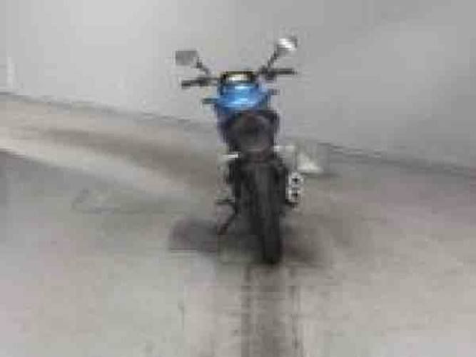 SUZUKI GIXXER 150cc