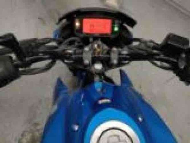 SUZUKI GIXXER 150cc