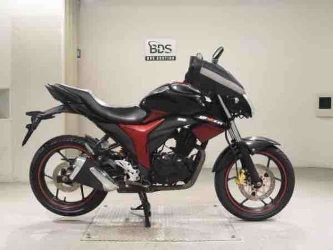 SUZUKI GIXXER