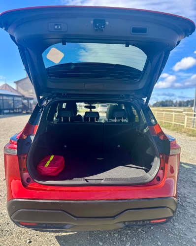 2024 Nissan Qashqai 1.3 CVT Exclusive 4WD, Previo conversable.