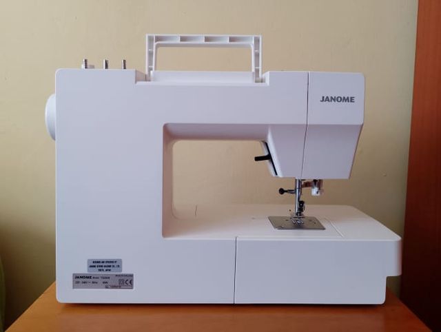 Máquina de coser Janome 1522GN