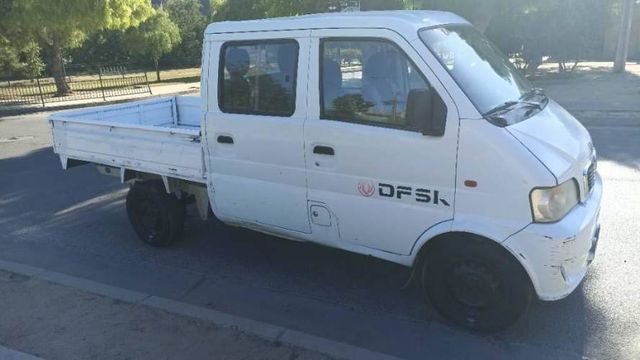 Dfsk truck 1.0 transferible económica