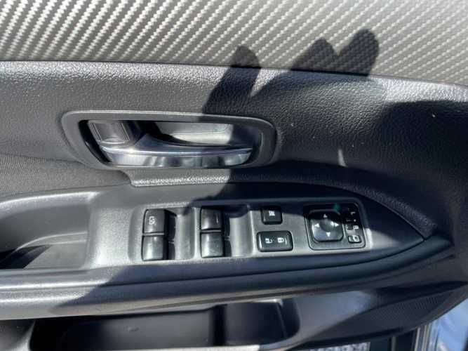 MITSUBISHI OUTLANDER  2.0 AT 4X2 2018