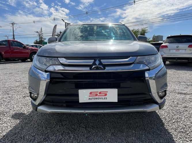 MITSUBISHI OUTLANDER  2.0 AT 4X2 2018