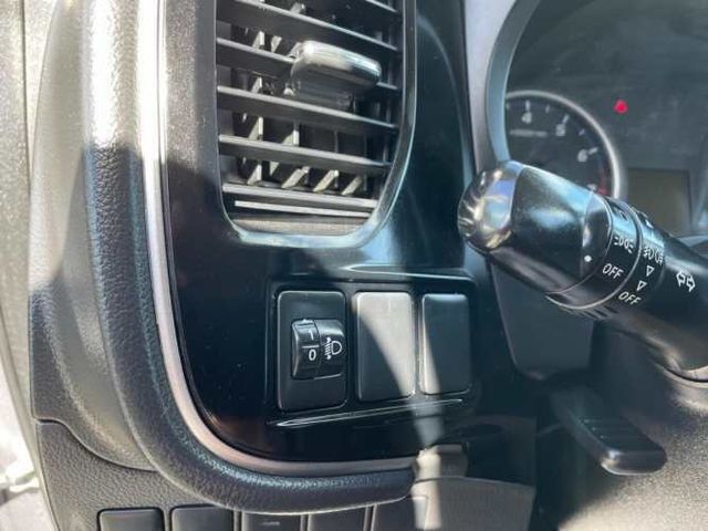 MITSUBISHI OUTLANDER  2.0 AT 4X2 2018