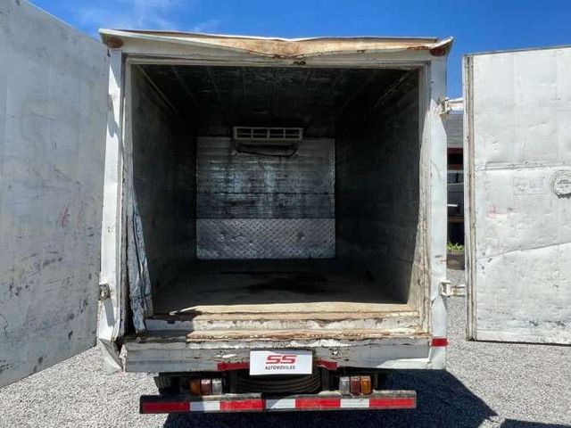 HINO XZU 300 CITY 2011