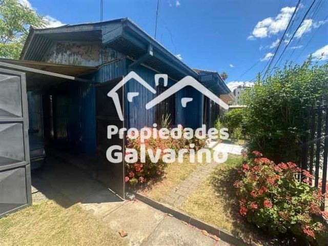 CASA 12 NORTE VILLA MANUEL LARRAIN