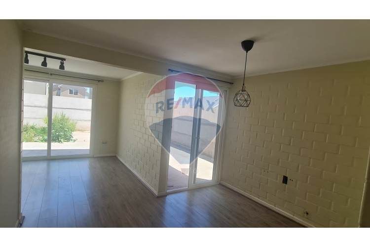 Casa en co ndominio en buin 3 habitaciones