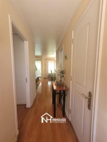 CASA Casa en Francisco Otta / Av. Consistorial