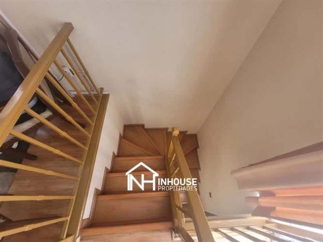 CASA Casa en Francisco Otta / Av. Consistorial