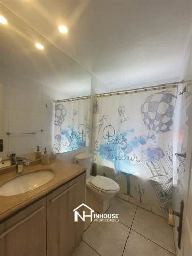 CASA Casa en Francisco Otta / Av. Consistorial