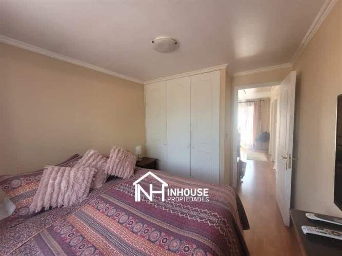 CASA Casa en Francisco Otta / Av. Consistorial