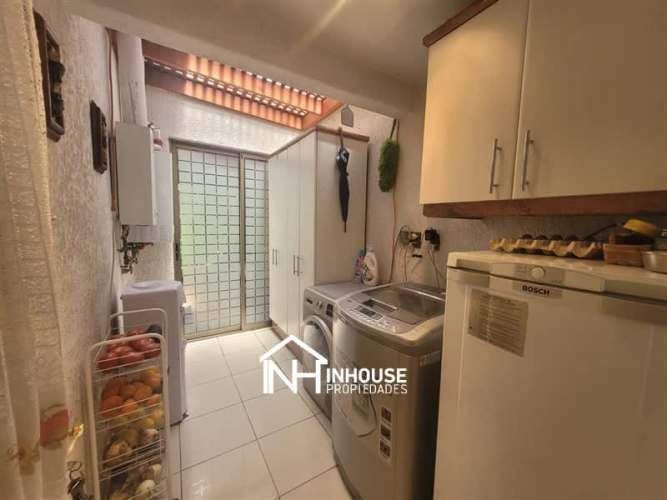 CASA Casa en Francisco Otta / Av. Consistorial