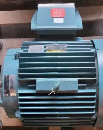 Motor eléctrico Trifásico