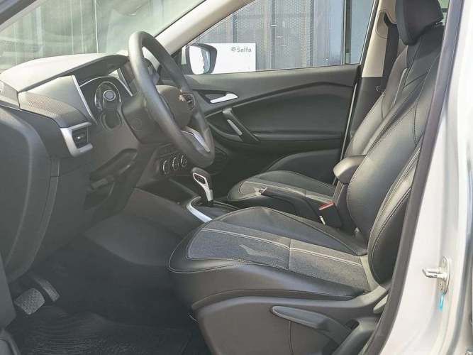 CHEVROLET TRACKER 2024