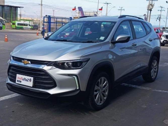 CHEVROLET TRACKER 2024