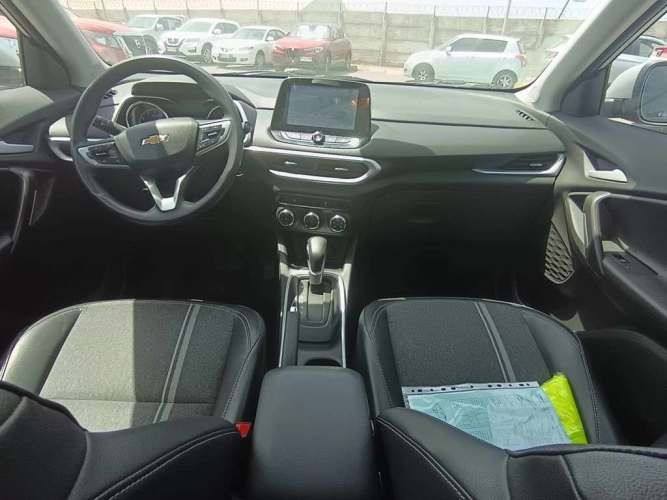 CHEVROLET TRACKER 2024