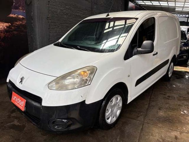 PEUGEOT PARTNER MAXI 2015 BUEN ESTADO  TRANSFERIBLE