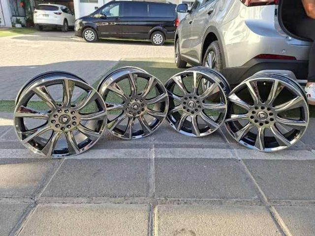 Se venden llantas 17"