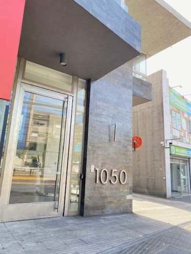 DEPARTAMENTO 1D 1B FRENTE A METRO HOSPITALES