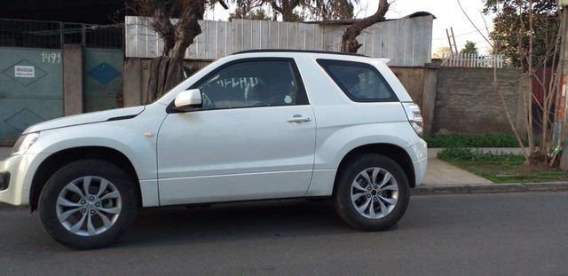 SUZUKI GRAN VITARA GLX 2.4 AÑO 2017 AUTOMÁTICO