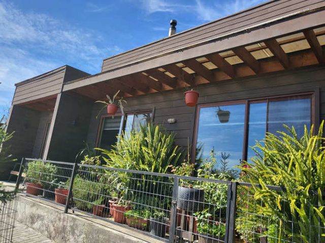 VENTA PROPIEDAD ESTILO MEDITERRANEO EN MICHAIHUE