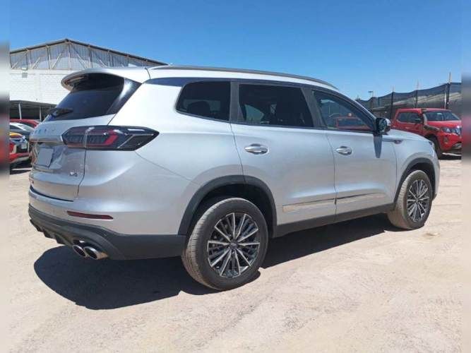 CHERY TIGGO 8 PRO 2024