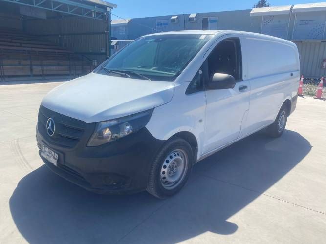 FURGON Marca MERCEDES BENZ Modelo VITO 111 CDI Año 2017