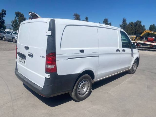 FURGON Marca MERCEDES BENZ Modelo VITO 111 CDI Año 2017