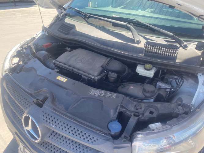 FURGON Marca MERCEDES BENZ Modelo VITO 111 CDI Año 2017