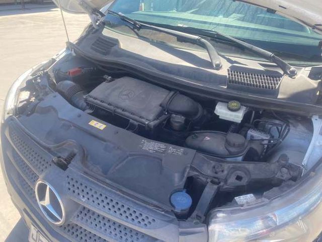 FURGON Marca MERCEDES BENZ Modelo VITO 111 CDI Año 2017