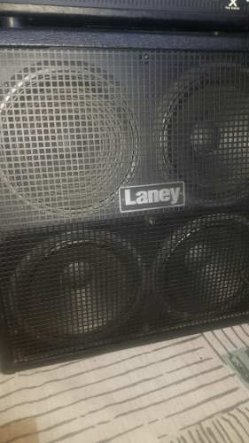 Se vende Gabinete Laney LX412 impecable