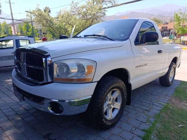 DODGE RAM 1500 2006