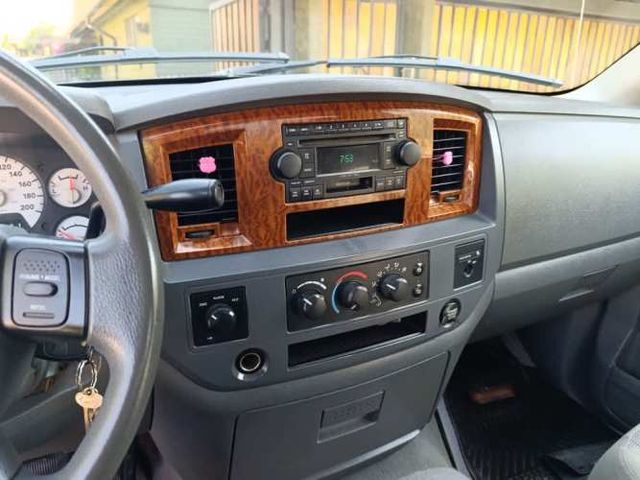 DODGE RAM 1500 2006