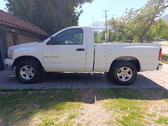 DODGE RAM 1500 2006