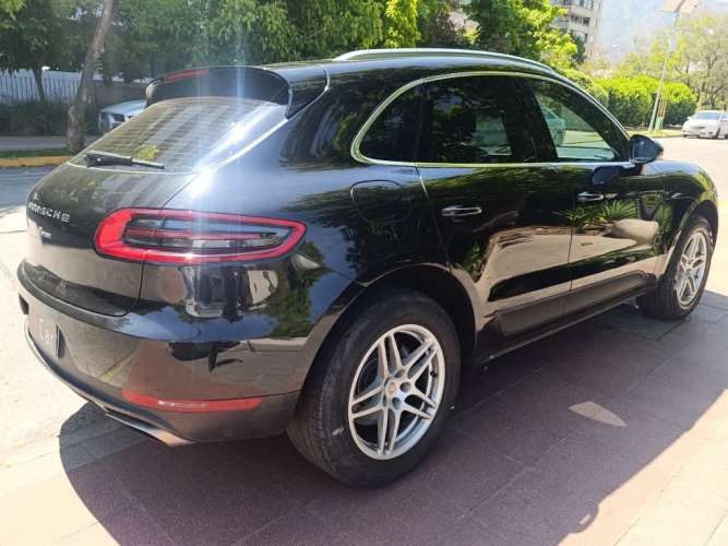PORSCHE MACAN 2016