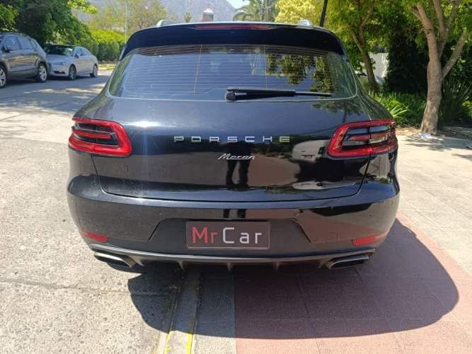 PORSCHE MACAN 2016