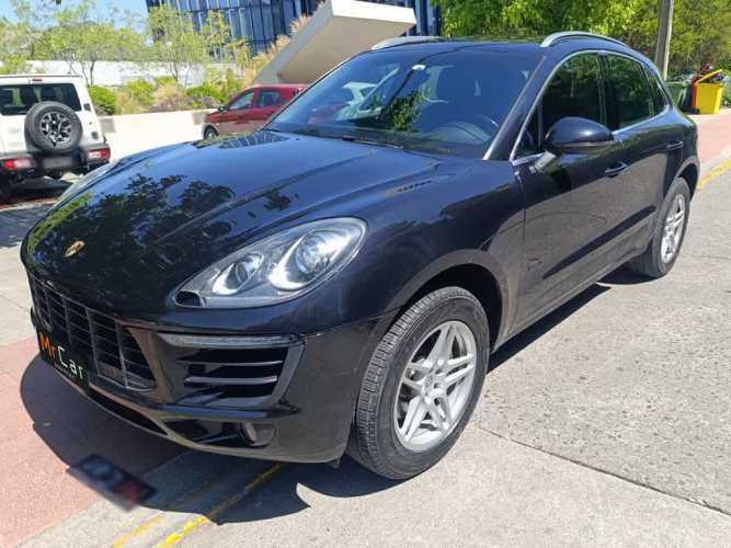 PORSCHE MACAN 2016