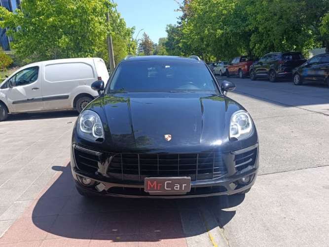 PORSCHE MACAN 2016