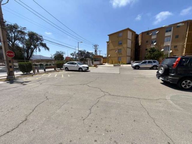 CONDOMINIO TRES PUNTAS II $550.000.- incluye Gastos Comunes.