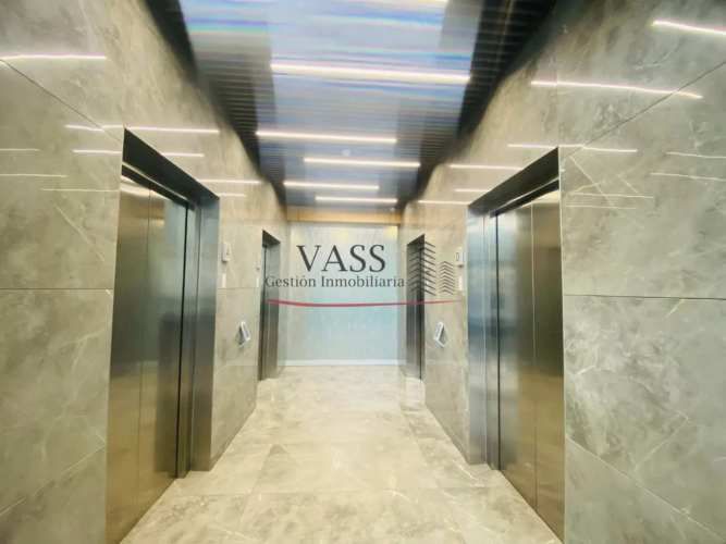 VASS arrienda oficina 1P 1B 1E en edificio Reitz, El Salto. Viña del Mar