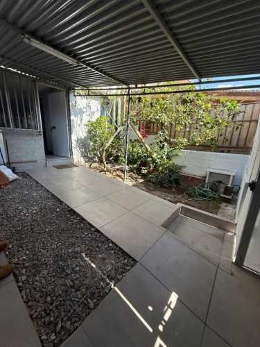 Arriendo Casa dos pisos