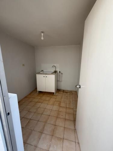 Arriendo Casa dos pisos