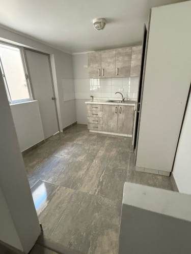 Arriendo Casa dos pisos