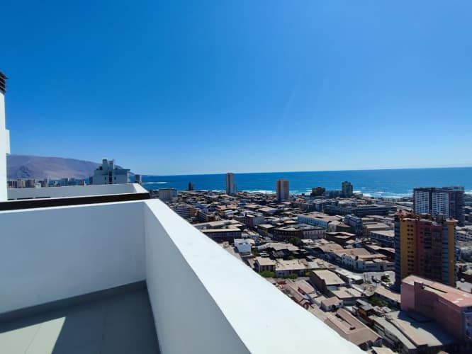 Departamento en arriendo c/ estacionamiento en Centro de Iquique