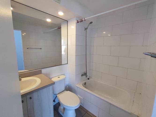 Departamento en arriendo c/ estacionamiento en Centro de Iquique