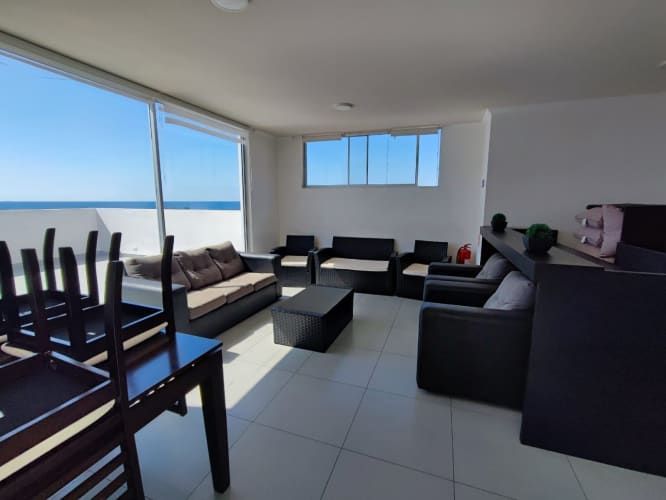 Departamento en arriendo c/ estacionamiento en Centro de Iquique