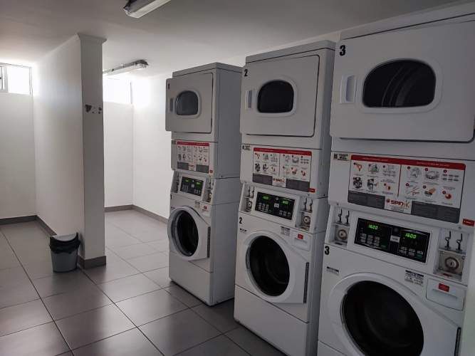 Departamento en arriendo c/ estacionamiento en Centro de Iquique