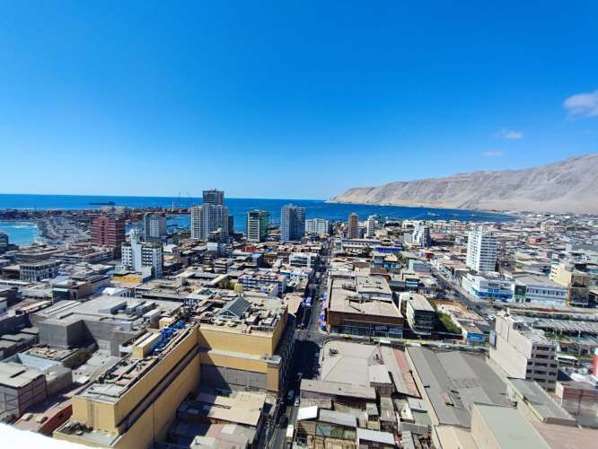 Departamento en arriendo c/ estacionamiento en Centro de Iquique