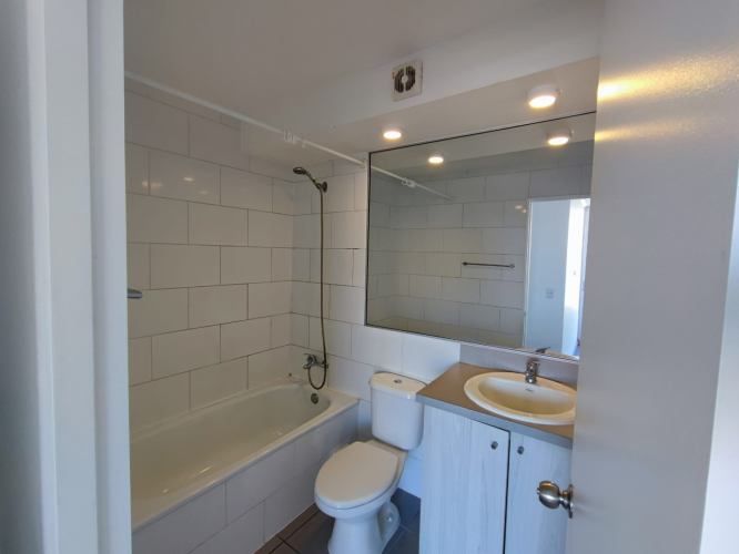 Departamento en arriendo c/ estacionamiento en Centro de Iquique